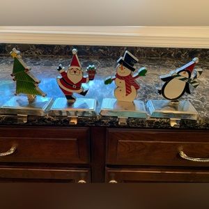 Set of 4 stocking holder